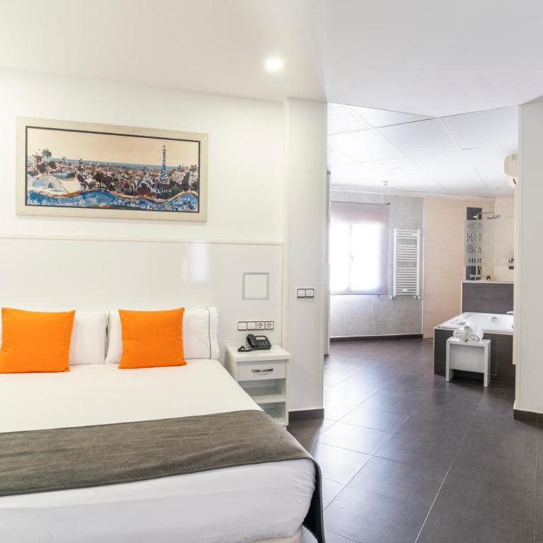 Hostal Sans - Chambre Double Supérieure avec Bain à Remous - 5