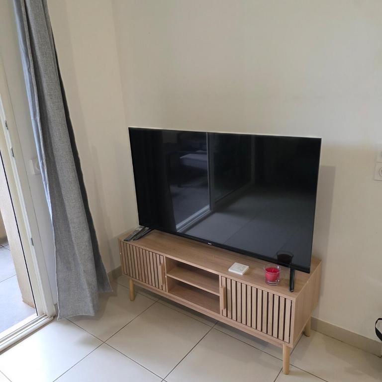 Appartement neuf et confortable de 1 chambres, résidence sécurisée, centre et mer - Apartment mit 1 Schlafzimmer - 4