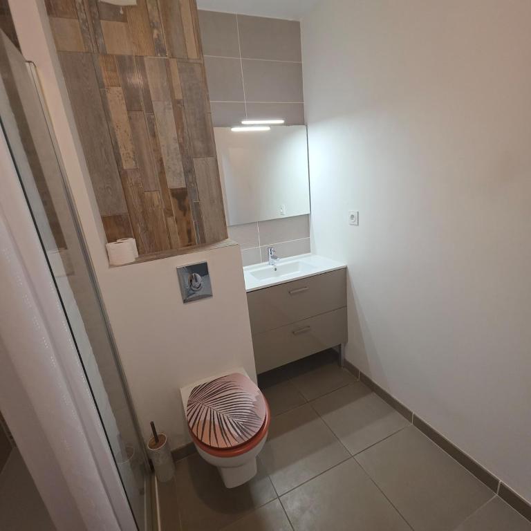 Appartement neuf et confortable de 1 chambres, résidence sécurisée, centre et mer - Apartment mit 1 Schlafzimmer - 5