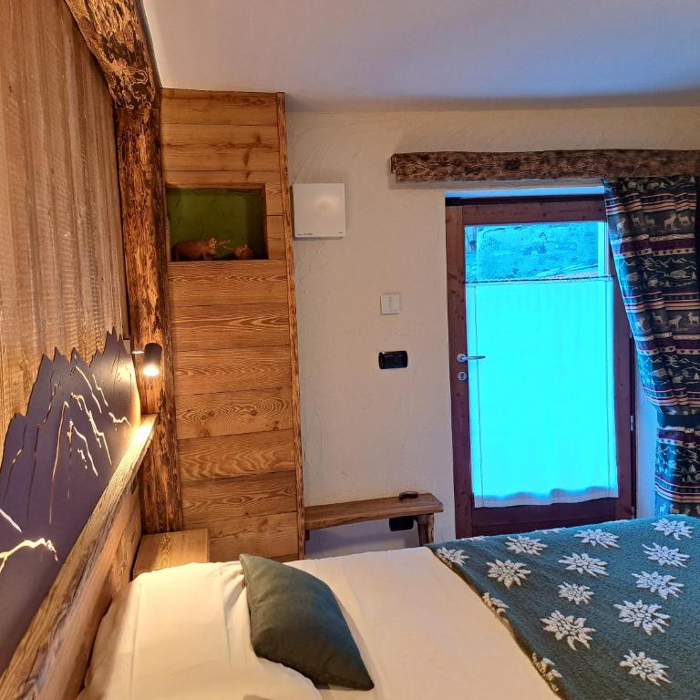 L'Abreny - Camera Matrimoniale/Doppia con Letti Singoli con Vista Montagna - 2