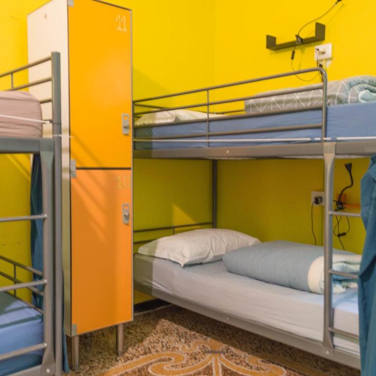 Home Genoa Hostel - Posto Letto in Dormitorio Misto con 7 Letti - 2