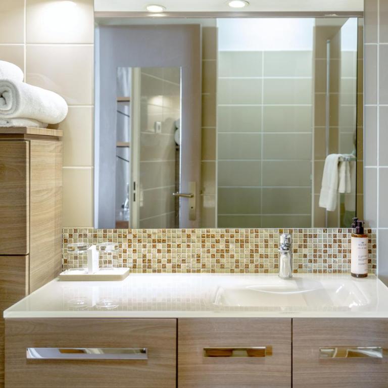 Best Western Hotel le Galice Aix-en-Provence - Chambre Triple - 4