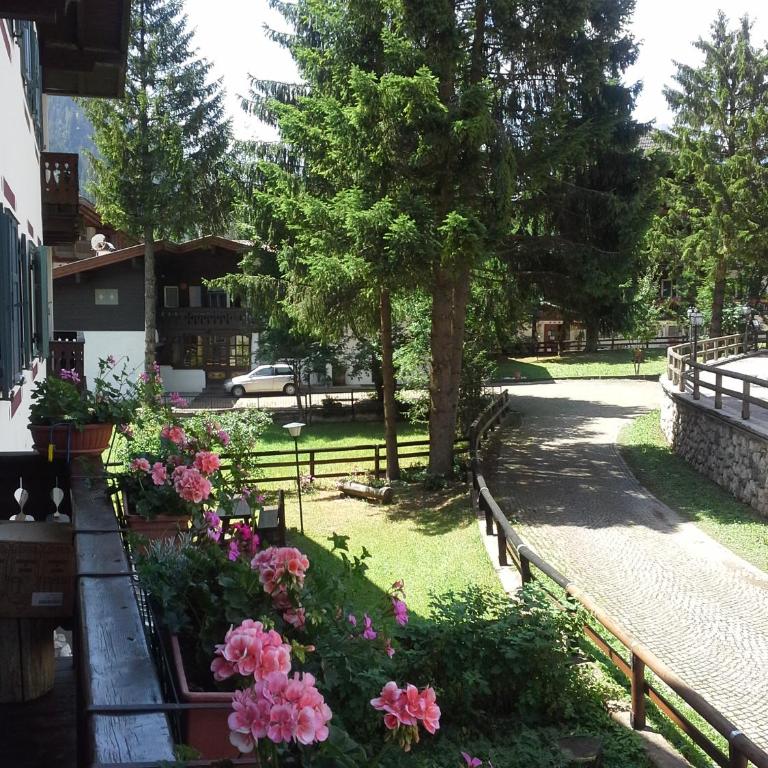 Appartamento Niki Campitello - Appartamento con Giardino Privato - 14