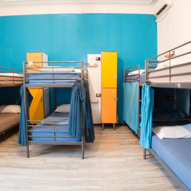 Victoria House Hostel - Posto Letto in Dormitorio Misto con 8 Letti - 3