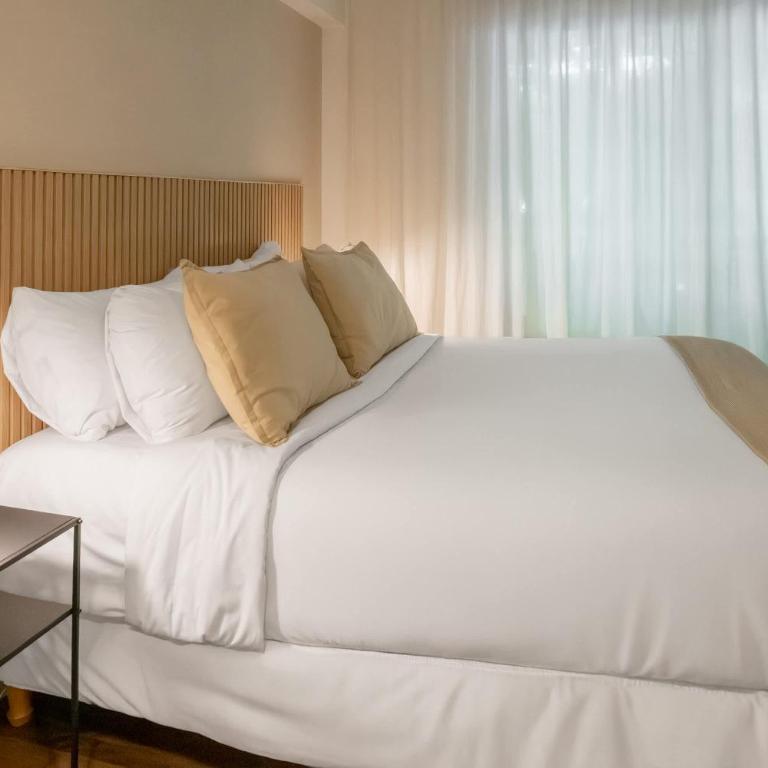 Newly Renovated 1-Bedroom in Luxury Tower - Apartamento - 18