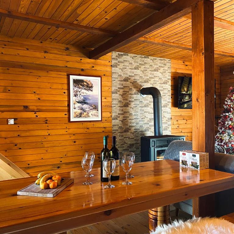 Mountain houses Milovanovic - Three-Bedroom Chalet - 4