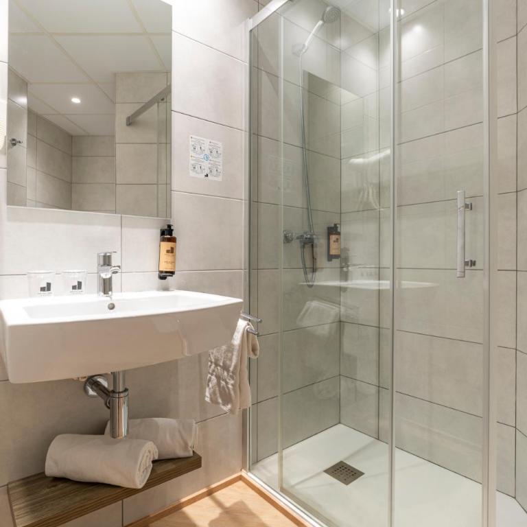 Hostal Sans - Chambre Double Confort - 11