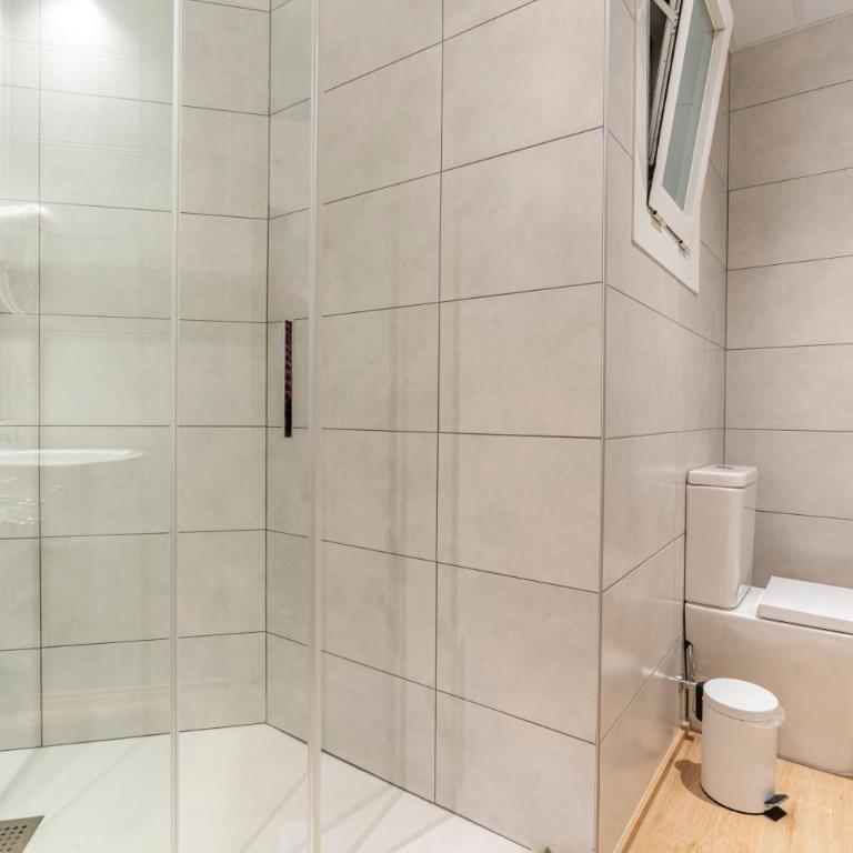 Hostal Sans - Chambre Double Confort - 12