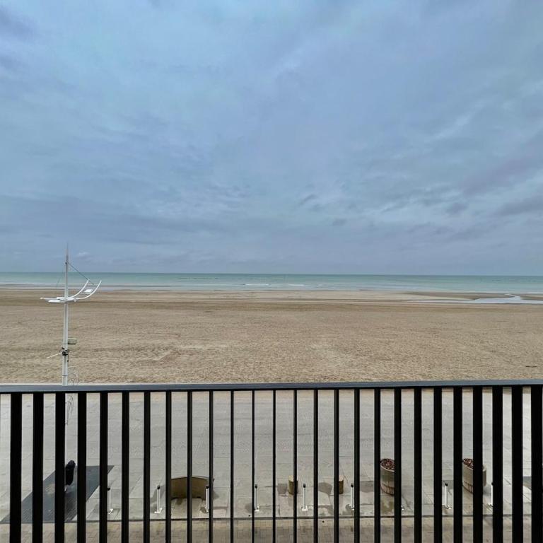 Superbe appartement sur la plage de Malo les bains - One-Bedroom Apartment - 2