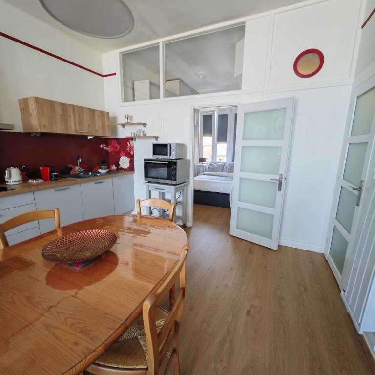 Superbe appartement sur la plage de Malo les bains - One-Bedroom Apartment - 8