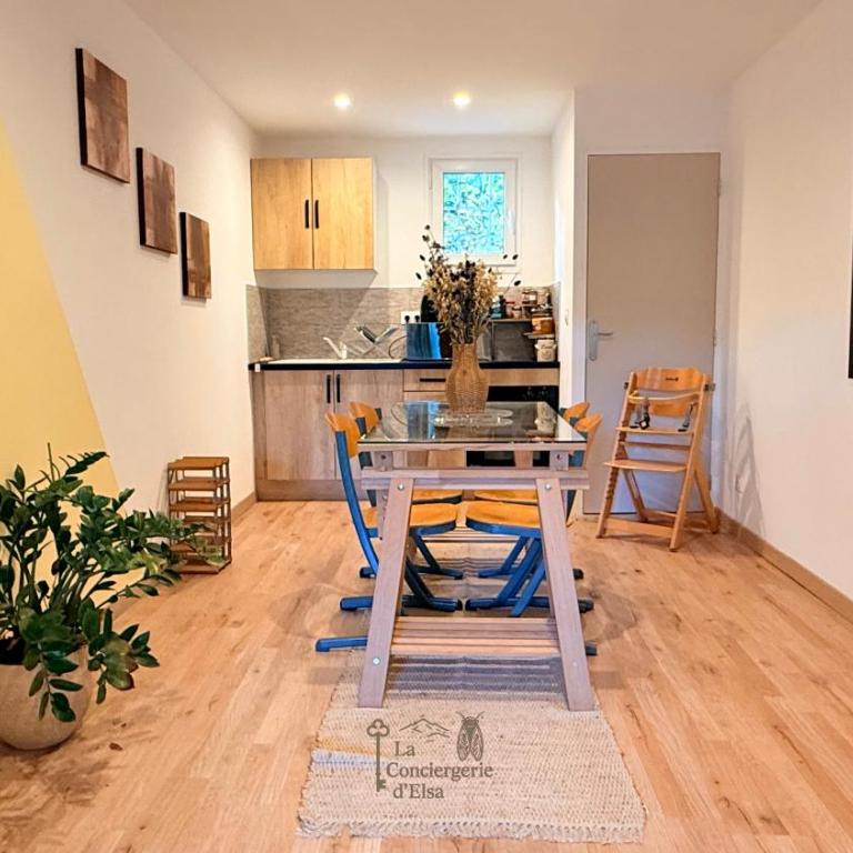 La villa Provençale, 7 à 15 pers, piscine et bbq - Villa - 12