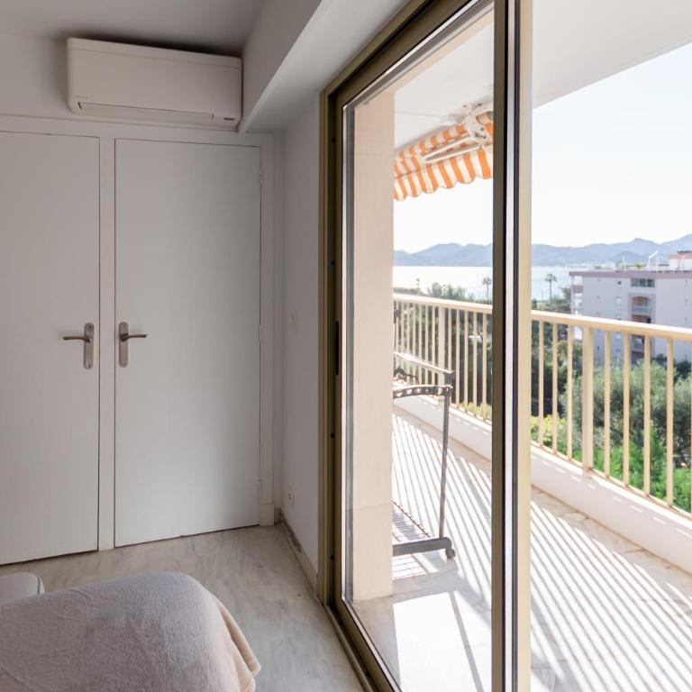 Magnifique appartement vue mer piscine - Appartement 2 Chambres - 22