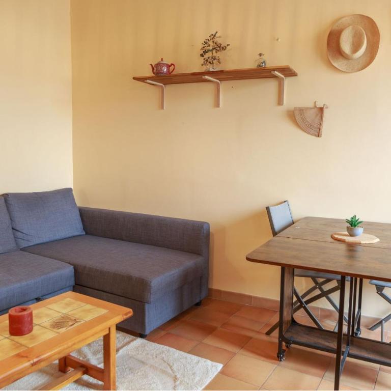 Chalet en Provence avec terrasse dans le village - Two-Bedroom Villa - 15