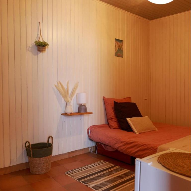 Chalet en Provence avec terrasse dans le village - Two-Bedroom Villa - 10