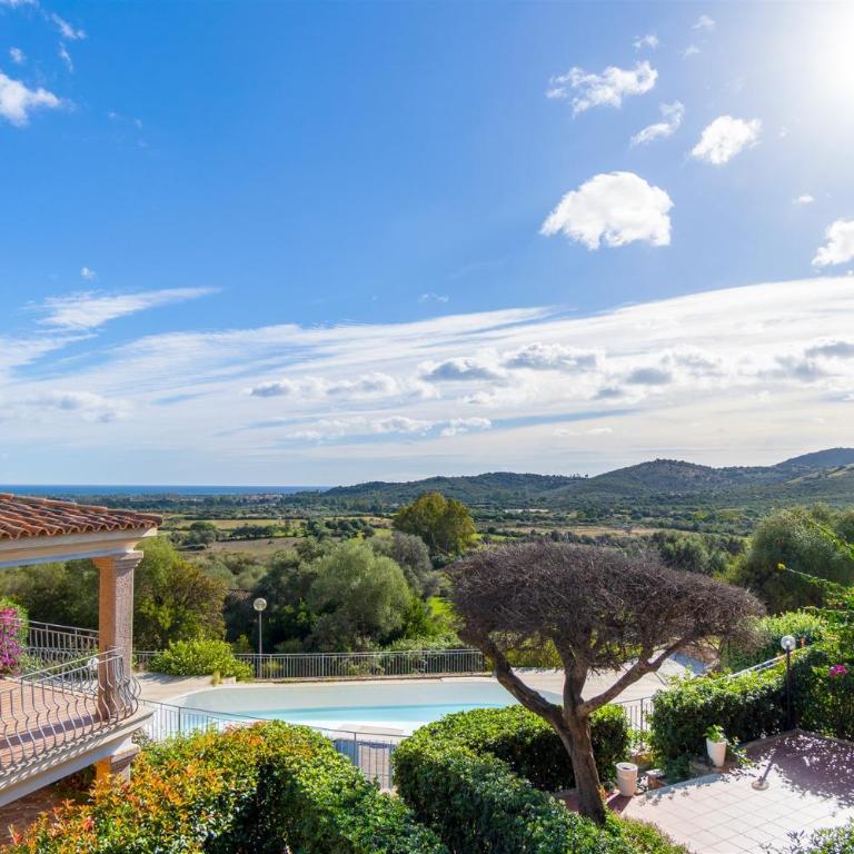 Sun and Sea LT - Piscina Condominiale - PMS CaseVacanze - Appartamento con 2 Camere da Letto - 1