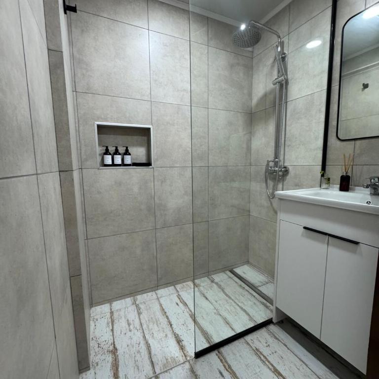 Ola Macro Studio - One-Bedroom Apartment - 27