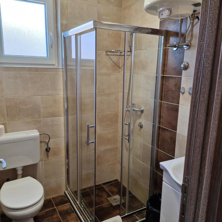Apartman New - One-Bedroom Apartment with Balcony - 19