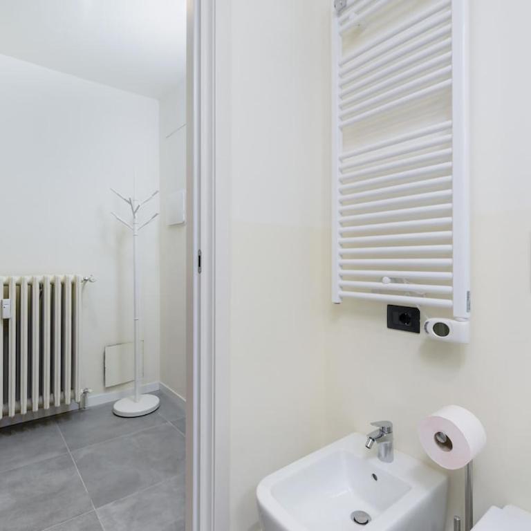 Comodo appartamento a due passi da Piazza Statuto - One-Bedroom Apartment - 8