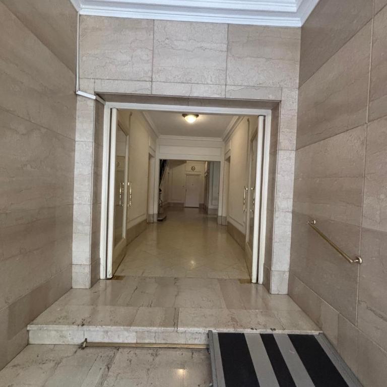 Departamento de 3 dormitorios amplio y luminoso en recoleta - Apartamento de 3 dormitorios - 27