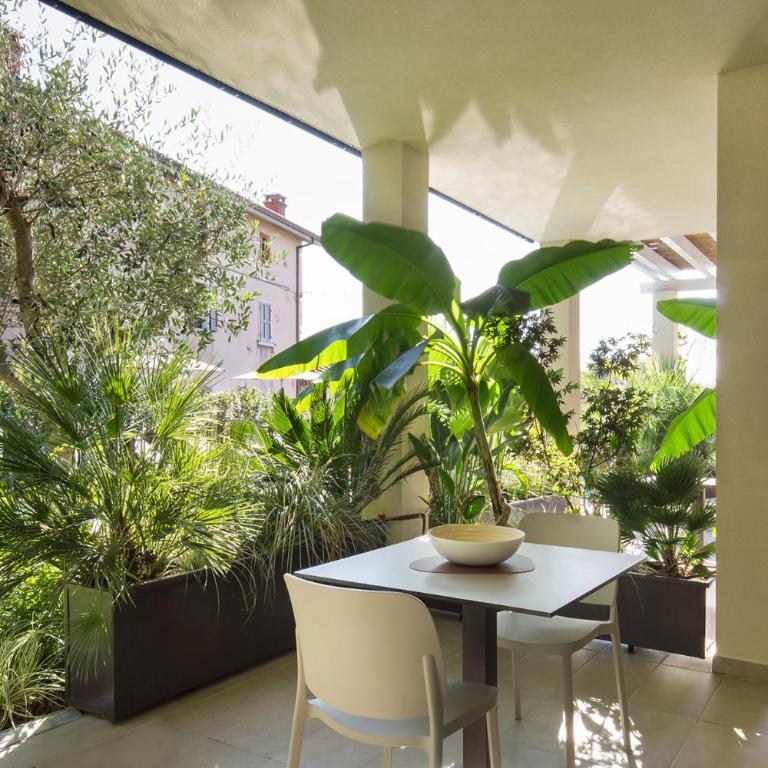 Villa Carlotta - Appartamento con 2 Camere da Letto e Vista Piscina - 9