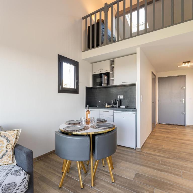 Appartement Vue Mer au calme Piscine & Parking - Apartment mit 1 Schlafzimmer - 16