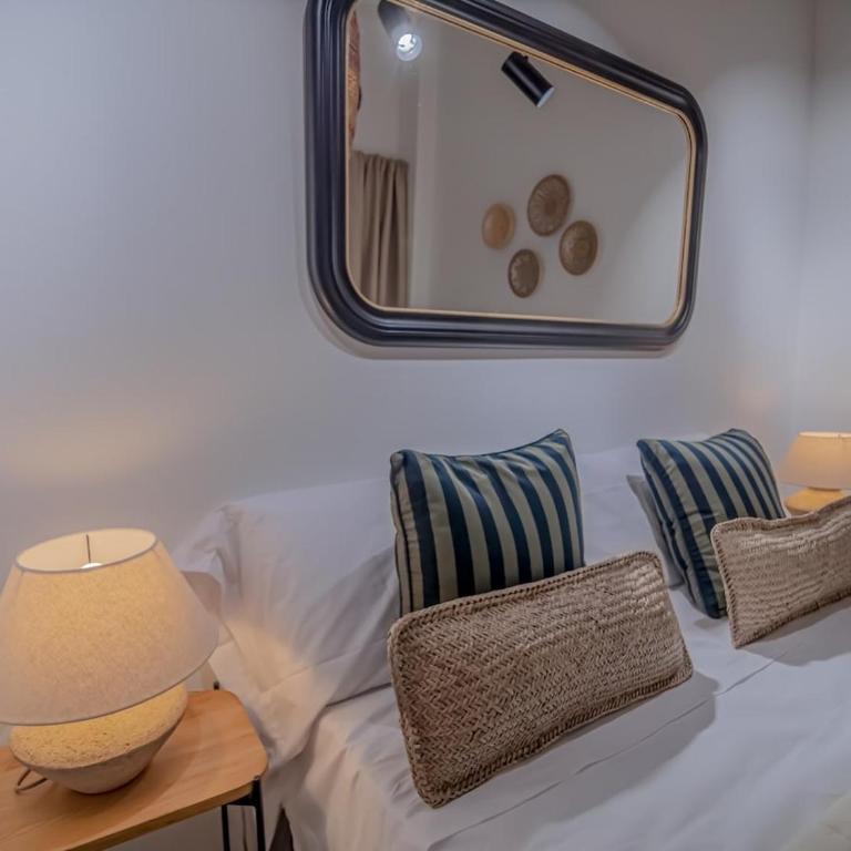 10Pax Terraza minipiscina-jacuzzi Parking free - Villa - 59