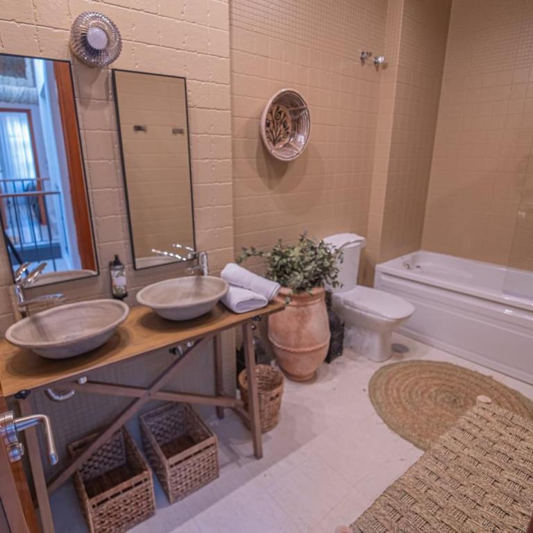 10Pax Terraza minipiscina-jacuzzi Parking free - Villa - 45