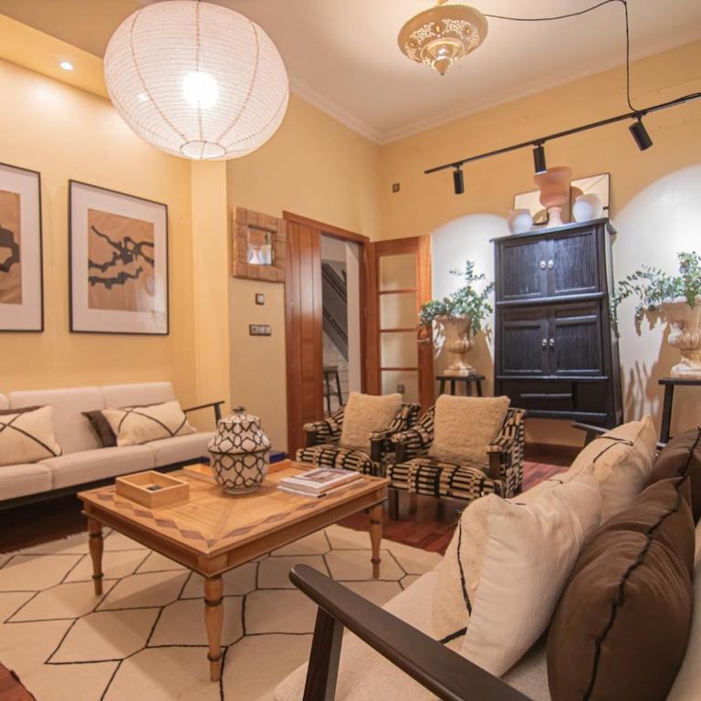 10Pax Terraza minipiscina-jacuzzi Parking free - Villa - 29