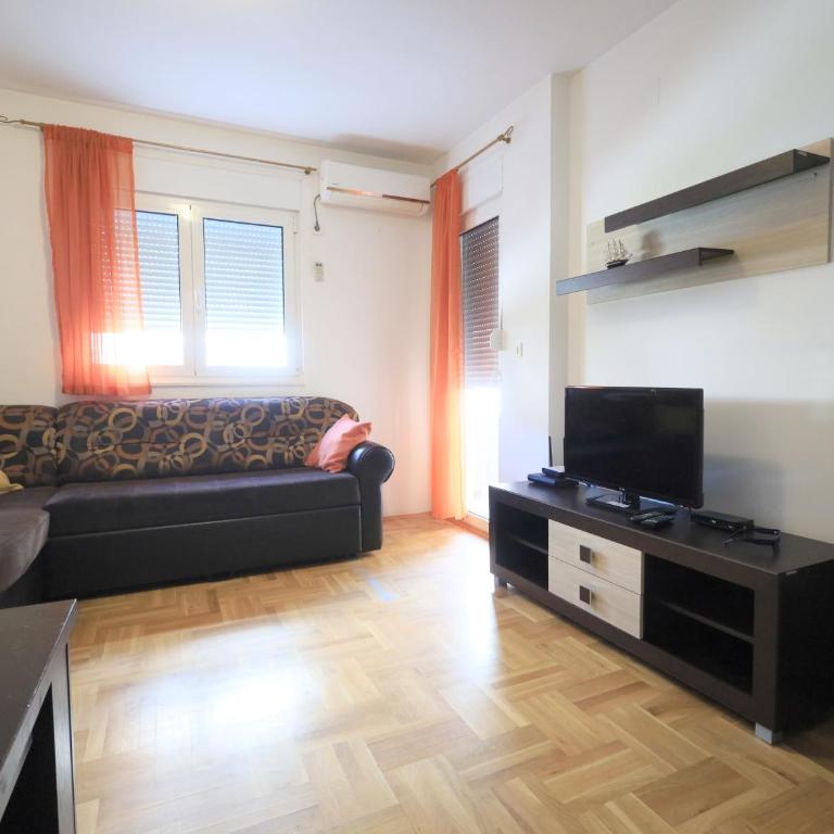 Status-M Apartments Rozino - One-Bedroom Apartment - 3