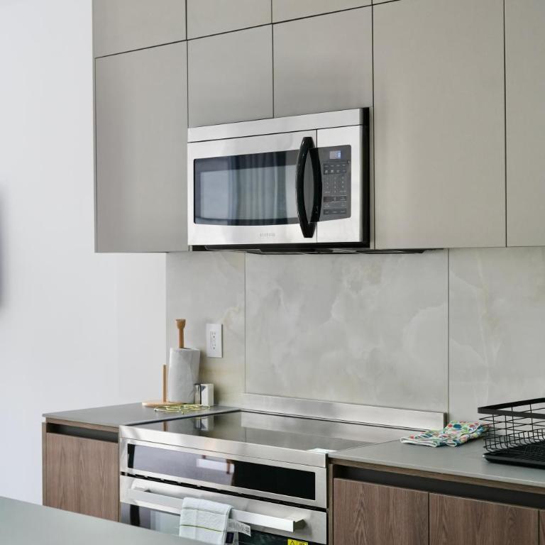 Seis Residences - Two-Bedroom Apartment - 9
