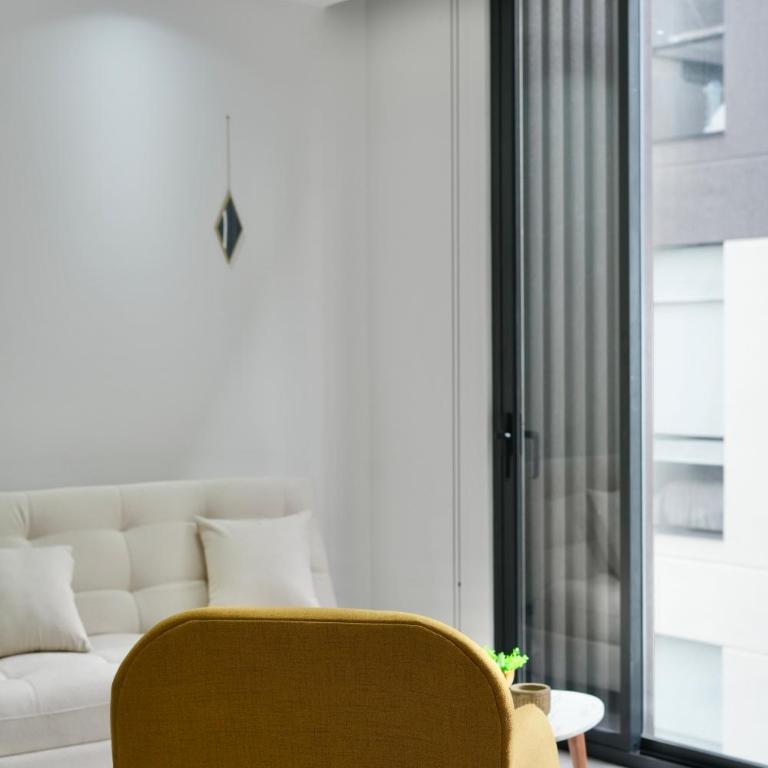 Seis Residences - Two-Bedroom Apartment - 21