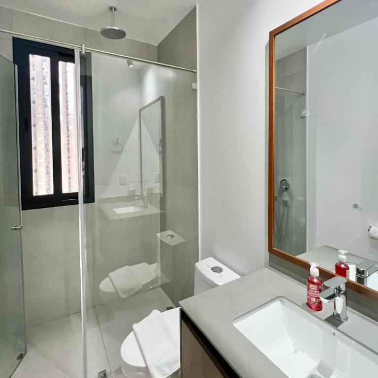 Seis Residences - Two-Bedroom Apartment - 23