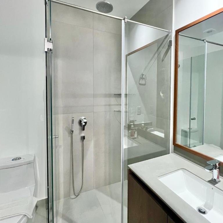 Seis Residences - Two-Bedroom Apartment - 27