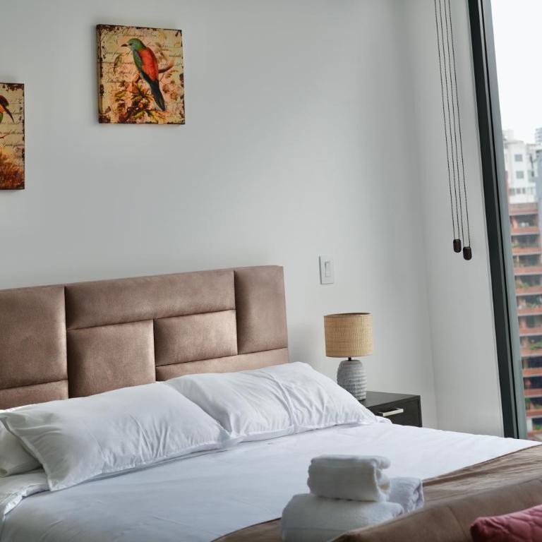 Seis Residences - One-Bedroom Apartment - 15