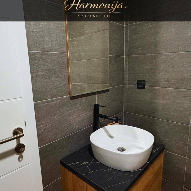Harmonija Residence Hill 01 - One-Bedroom Apartment - 25