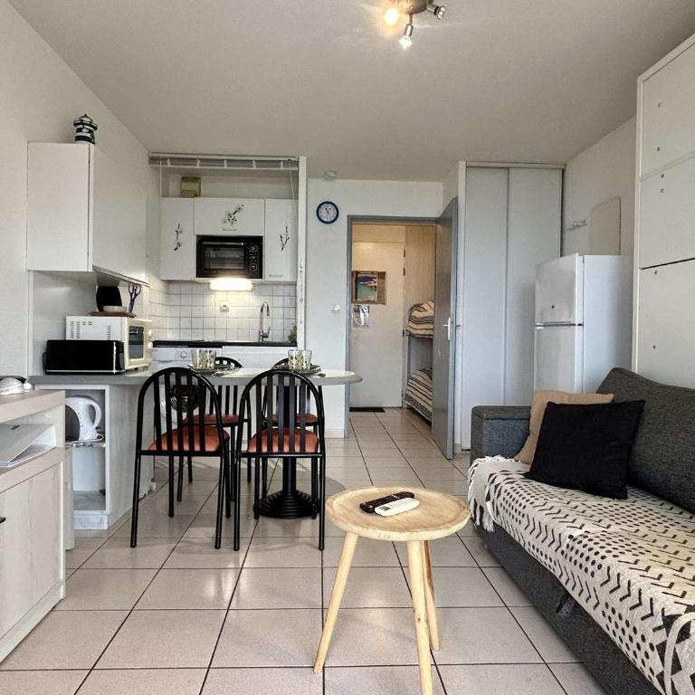 Appart Studio cabine 4 couchages BANYULS SUR MER BN120-3201 - Studio-Apartment - 1