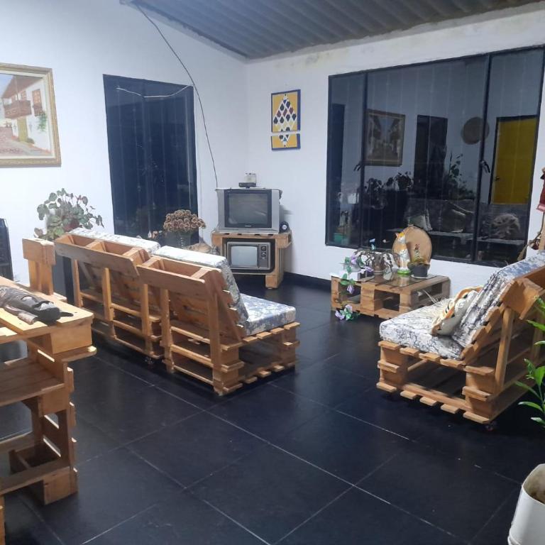 Hospedaje Granja Agroturística Fruto de los Andes Nemocón - Habitación cuádruple - 7