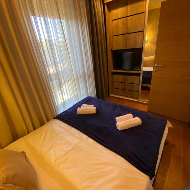 Zlatibor Golden Lux Apartment - Apartman sa 2 Spavaće Sobe i Balkonom - 7