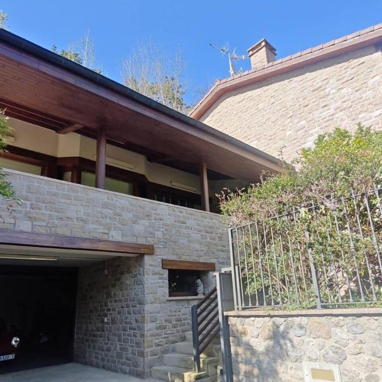 Casa Carle Andrín - Four-Bedroom House - 3