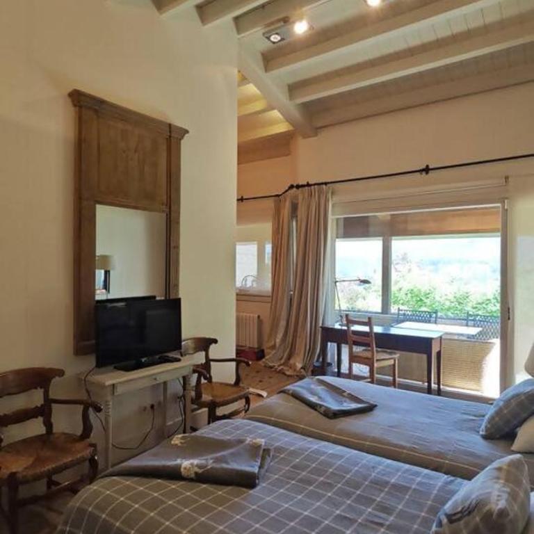 Casa Carle Andrín - Four-Bedroom House - 17