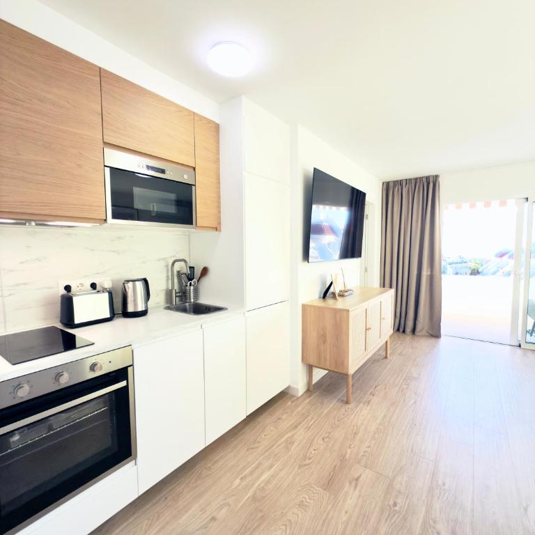 Beachkeys House - Flat in Las Americas, sea&pool view - Apartamento de 2 dormitorios - 60