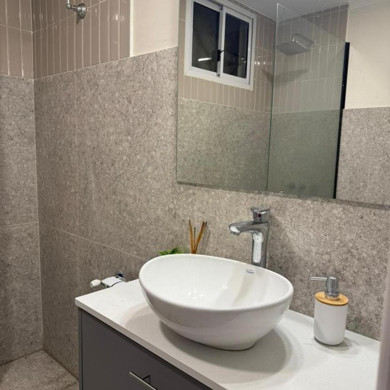 Departamento con vista a plaza Colon y playa - Apartamento de 2 dormitorios - 22