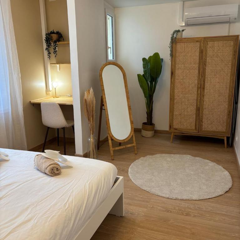 Suite Bali et sauna privé - vidéo projecteur - escapade romantique-centre - One-Bedroom Apartment - 32