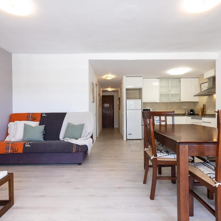 UHC Rodas Apartments - Apartamento de 2 dormitorios con vistas - 6