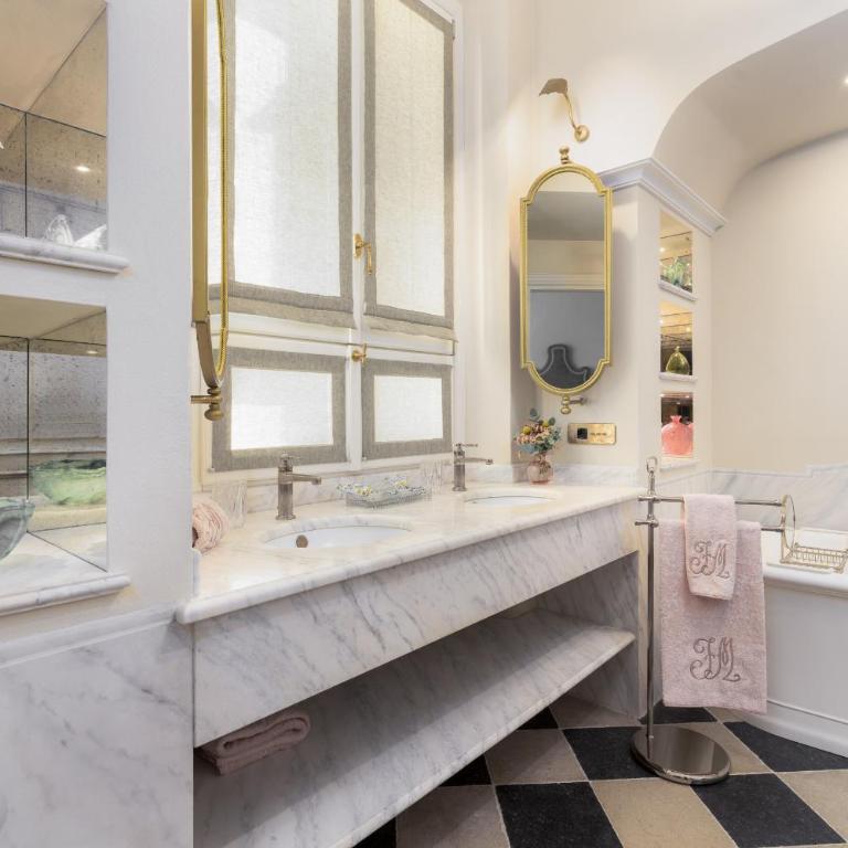 Dimora dell' Arcangelo La Residenza - Four-Bedroom Luxury Apartment - 6