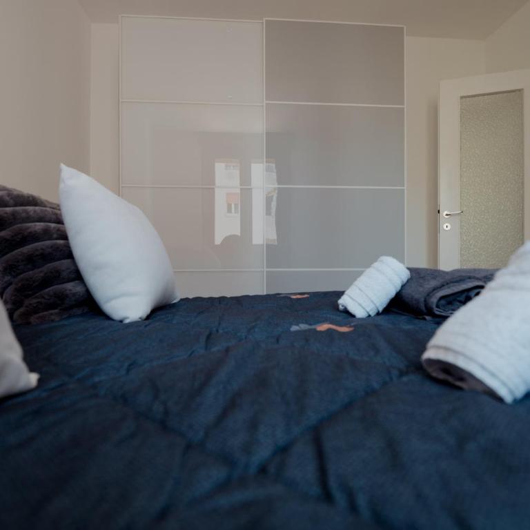 La Finestra sulla Piazza - Appartamento con 2 Camere da Letto - 4