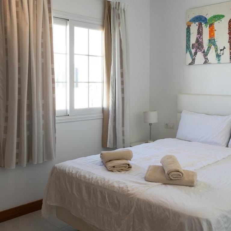 Exceptional villa with private pool - Two-Bedroom House - 17