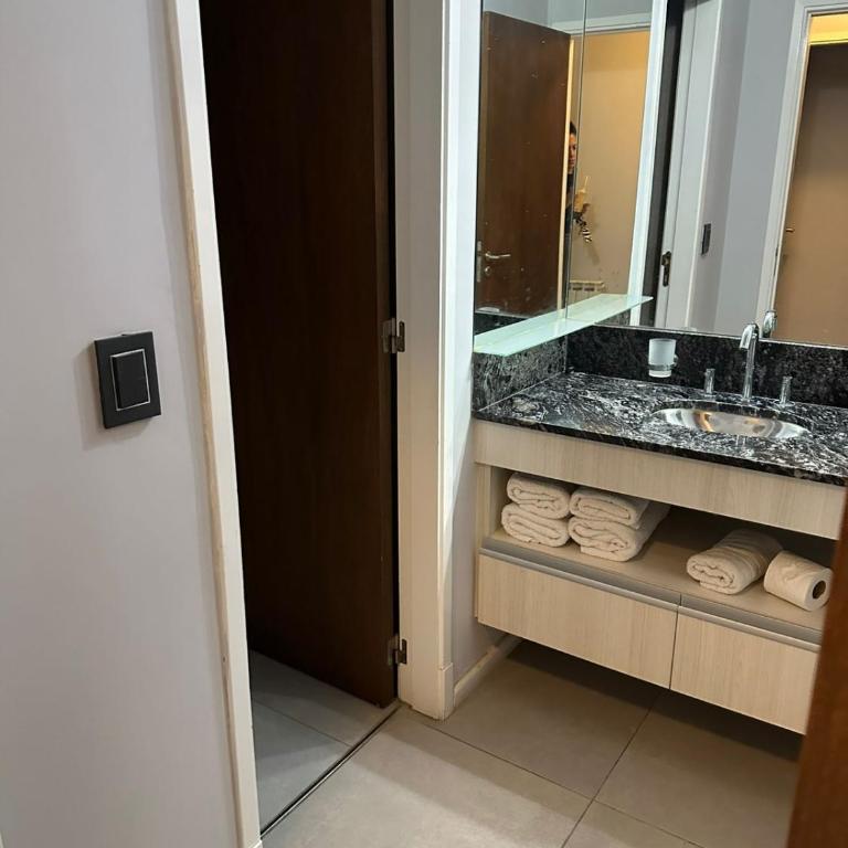Em Departamento Amoblado Cordoba - Apartamento Deluxe de 2 dormitorios con balcón - 7