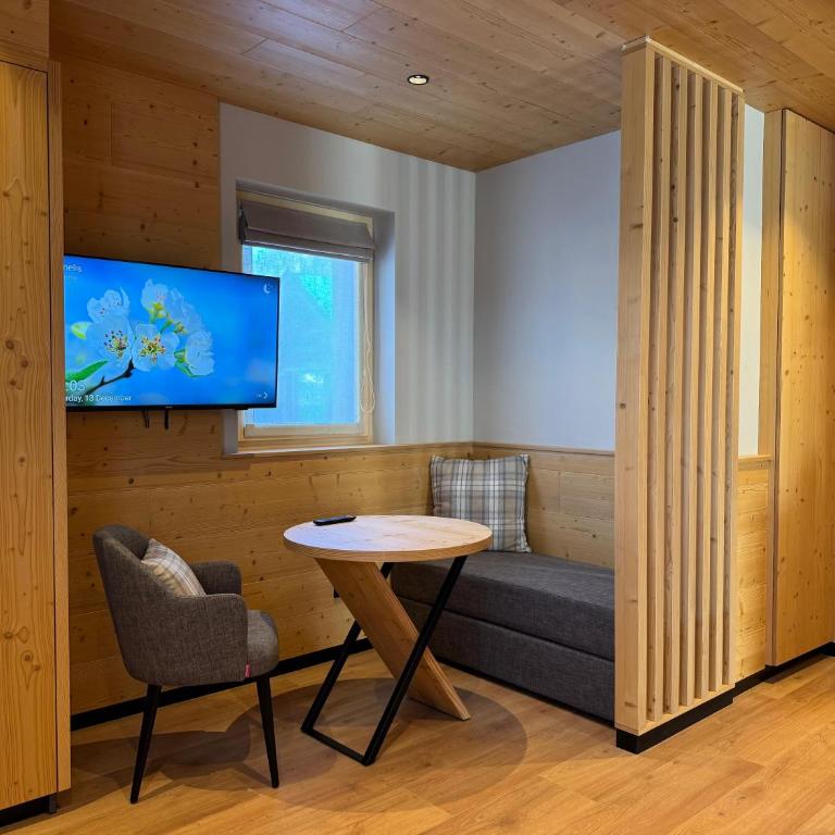 Hotel Damelis - Adults Only - Junior Suite con Balcone - 11