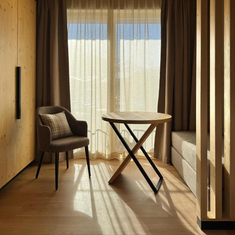 Hotel Damelis - Adults Only - Camera Deluxe Matrimoniale/Doppia con Letti Singoli con Balcone - 10